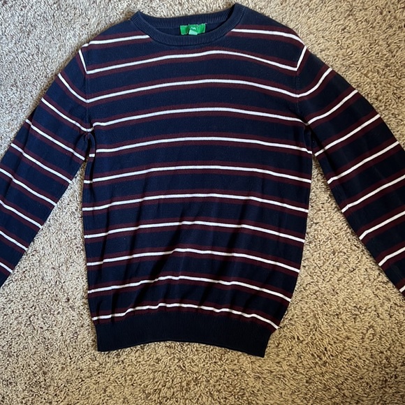 EUC/Hardly Worn Men’s S Dip brand crewneck striped sweater in navy/maroon/white - Picture 3 of 5